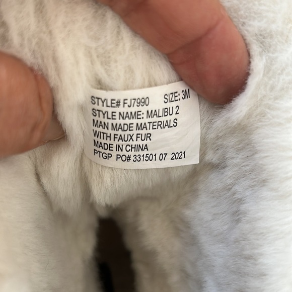 Juicy Couture Girls Malibu 2 Sparkle Boot - Picture 3 of 7